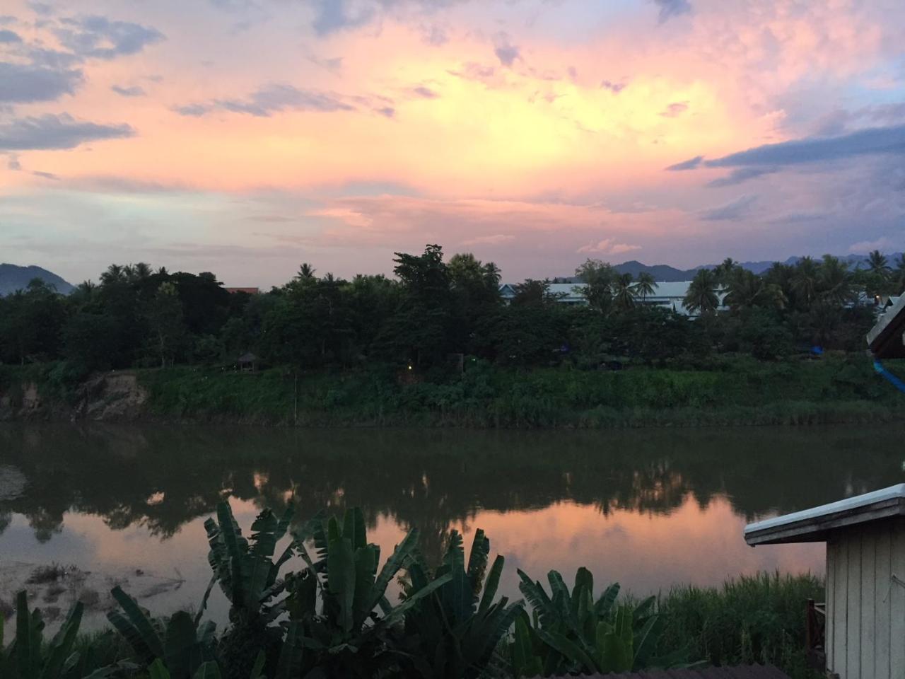Mao Phasok Riverside Guesthouse Luang Prabang Eksteriør billede