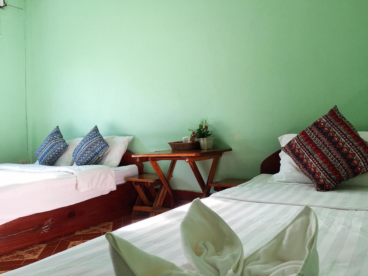 Mao Phasok Riverside Guesthouse Luang Prabang Eksteriør billede