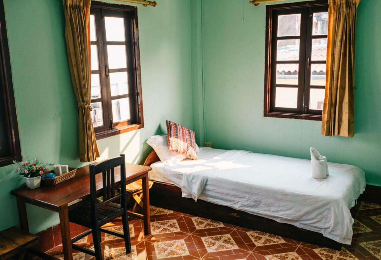 Mao Phasok Riverside Guesthouse Luang Prabang Eksteriør billede