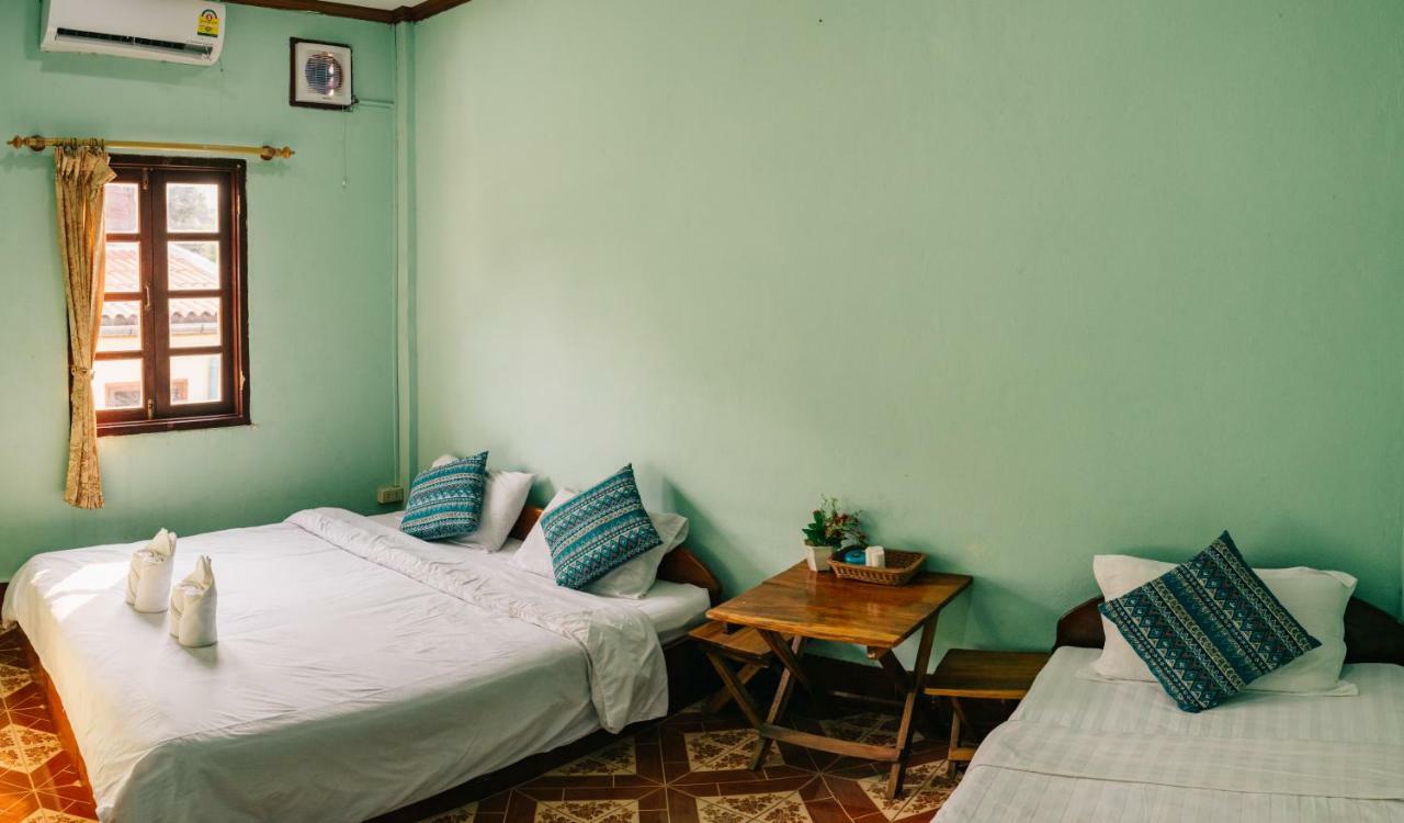 Mao Phasok Riverside Guesthouse Luang Prabang Eksteriør billede