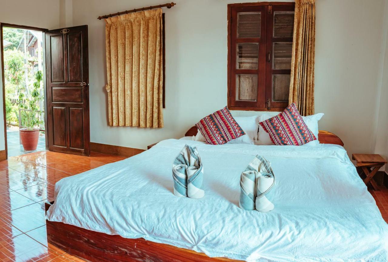 Mao Phasok Riverside Guesthouse Luang Prabang Eksteriør billede